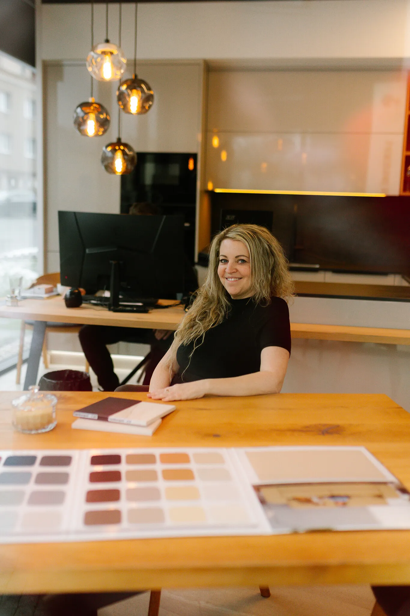 Michaela Procházková — interiérová designérka a sklářská umělkyně